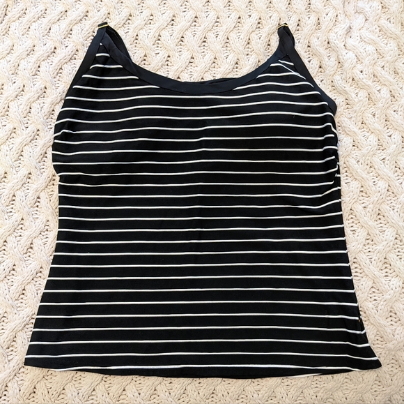 La Vie En Rose Other - NWOT La Vie En Rose Swim top